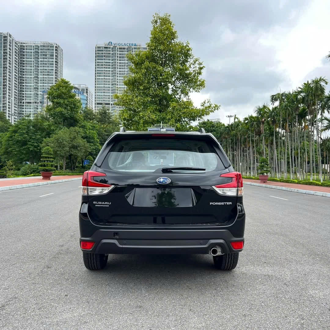 SUBARU FORESTER i-L EyeSight